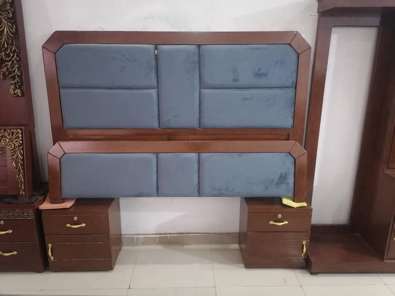 King size bed 1