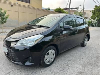 Toyota Vitz 2017