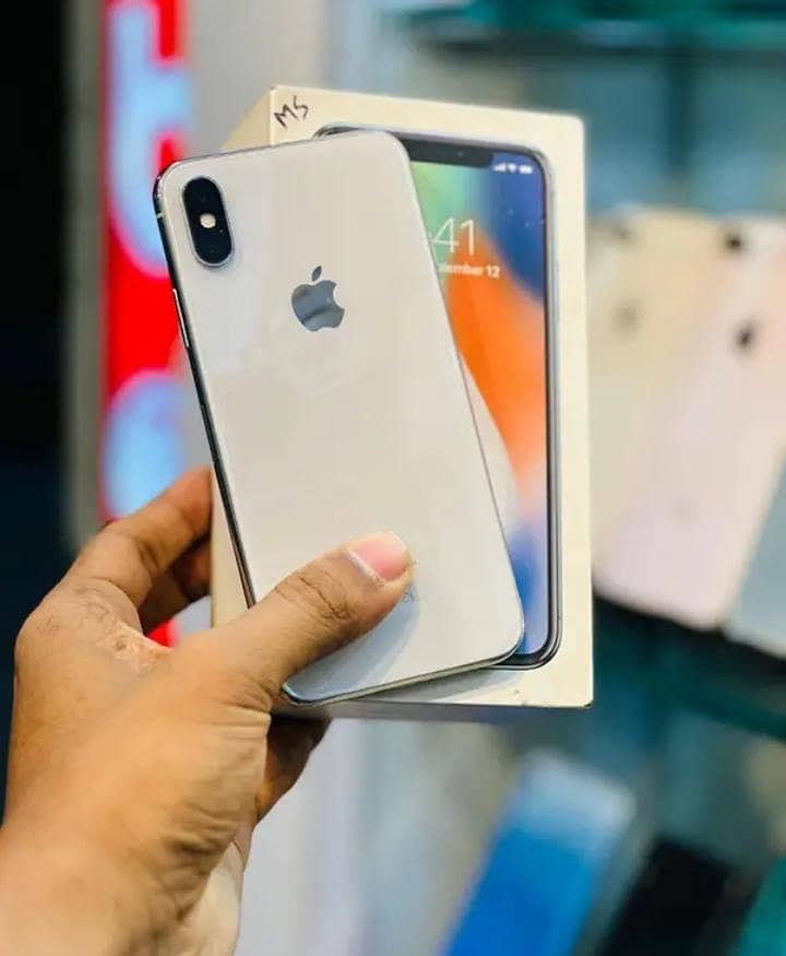 Apple iPhone X 0