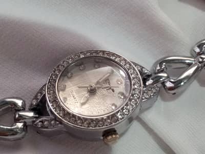 FT - Silver Heart Diamond Bracelet Watch