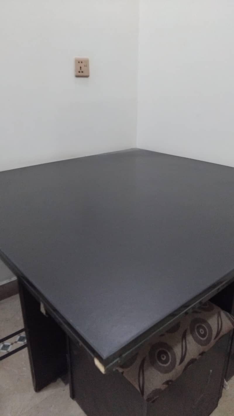 Black dining table with 4 stools 5