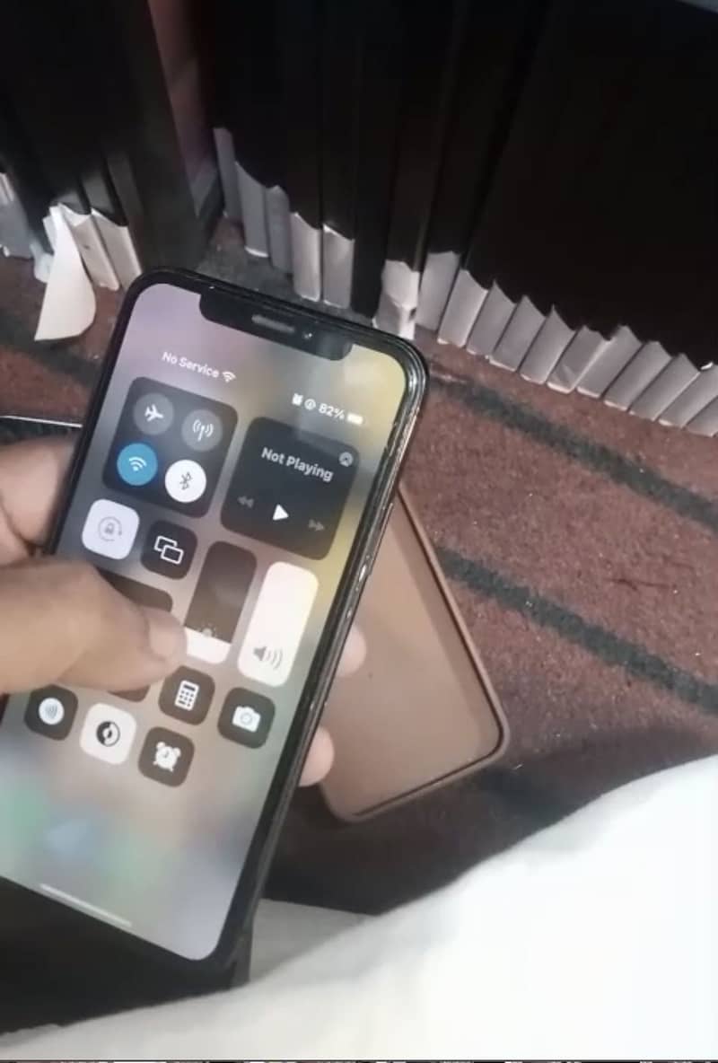 Apple iPhone X 2