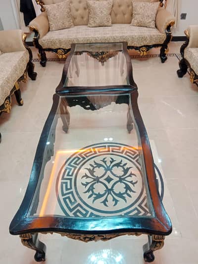 2 same central table