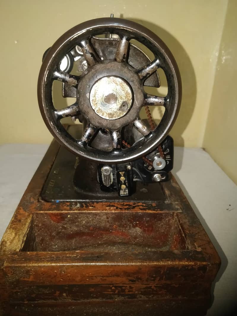 Sewing Machine 1