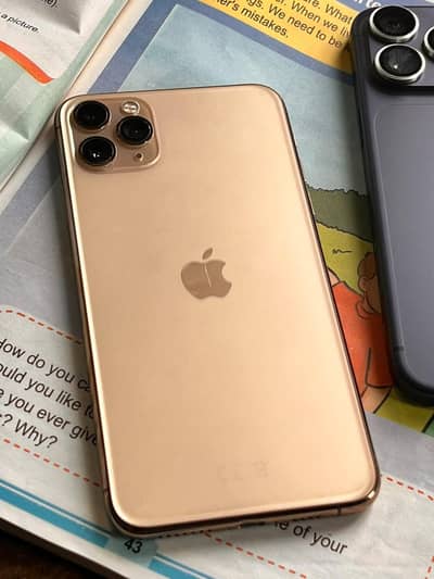 iPhone 11 Pro Max – 64GB | Official PTA Approved