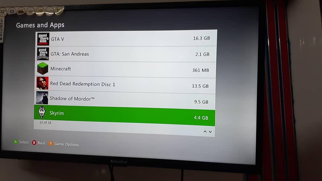 xbox 360 slim  No controller 3