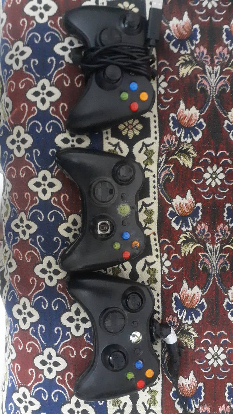 xbox 360 slim  No controller 6