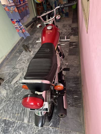 Honda 125 special edition