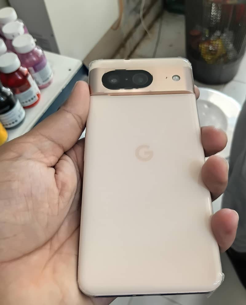 Google Pixel 8 0