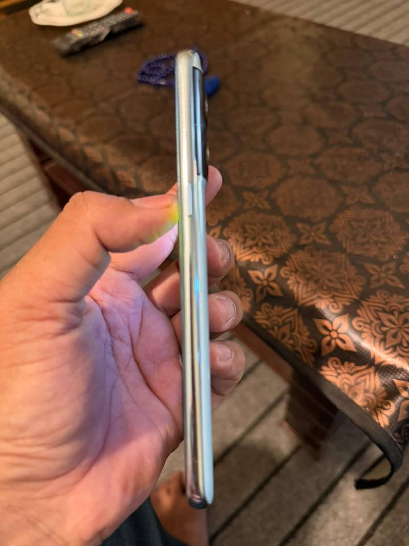 One Plus 10T 1