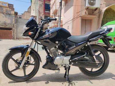 Yamaha ybr 125