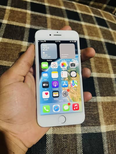 Apple iPhone 8