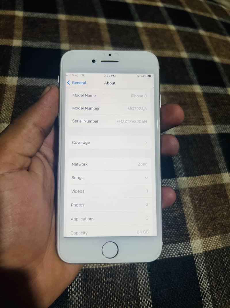Apple iPhone 8 1