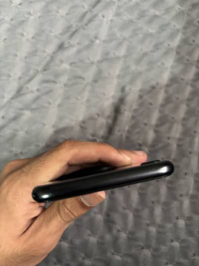 Apple iPhone SE 2 jv 64 jb