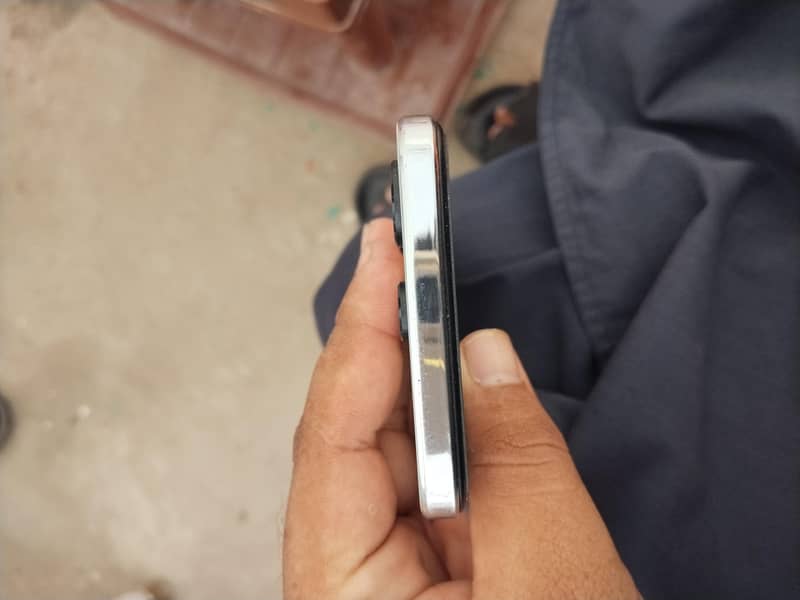 Infinix Note 30 3