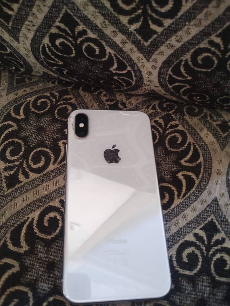 Apple iPhone X 6