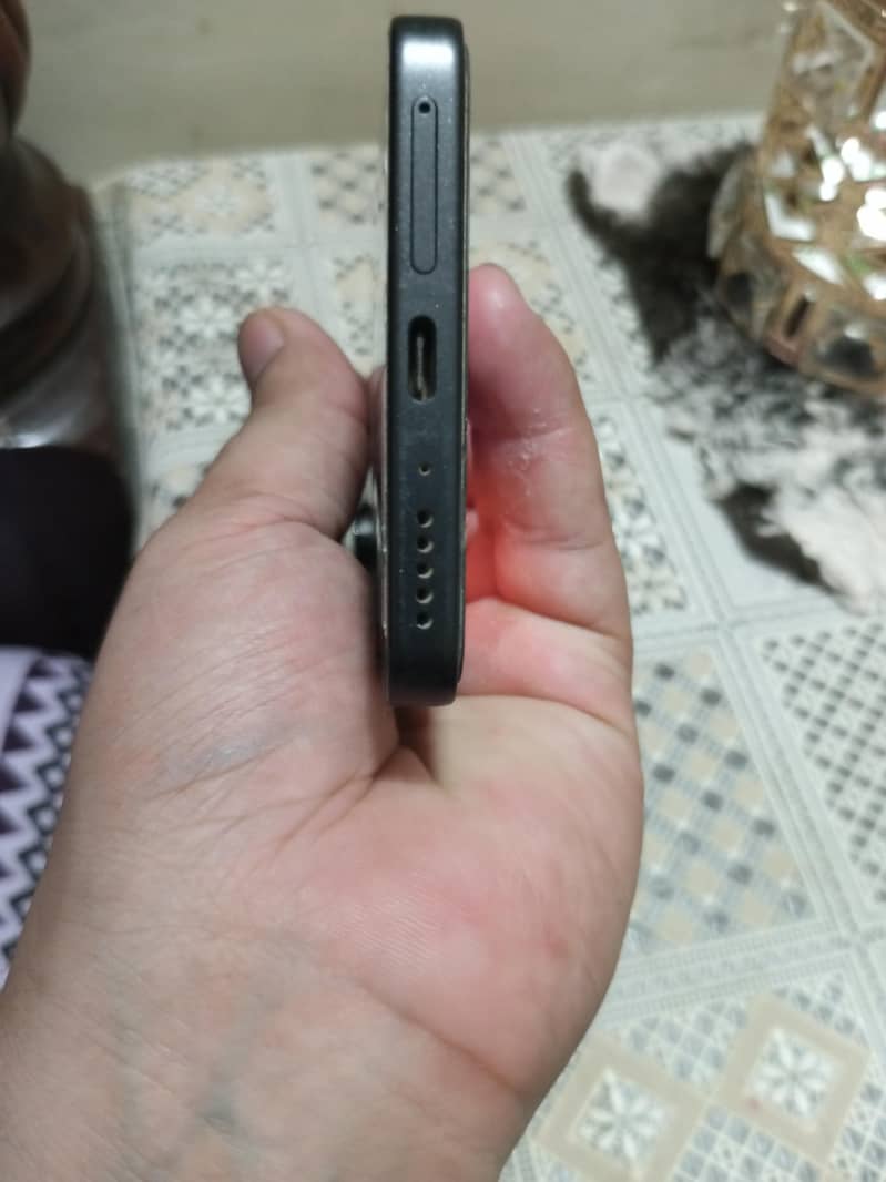 Xiaomi Redmi Note 13 2