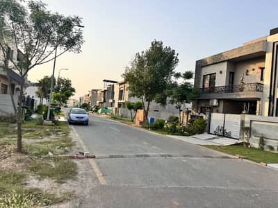 Plot No-577 Block E - 5 Marla Plot On Top Location of Phase 9 Town DHA Lahore For Urgent Sale