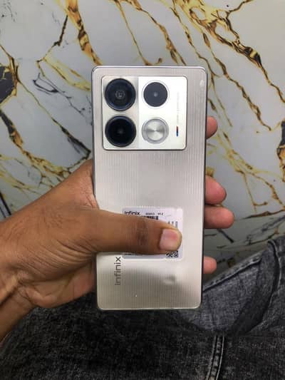 Infinix Note 40 8+8-256