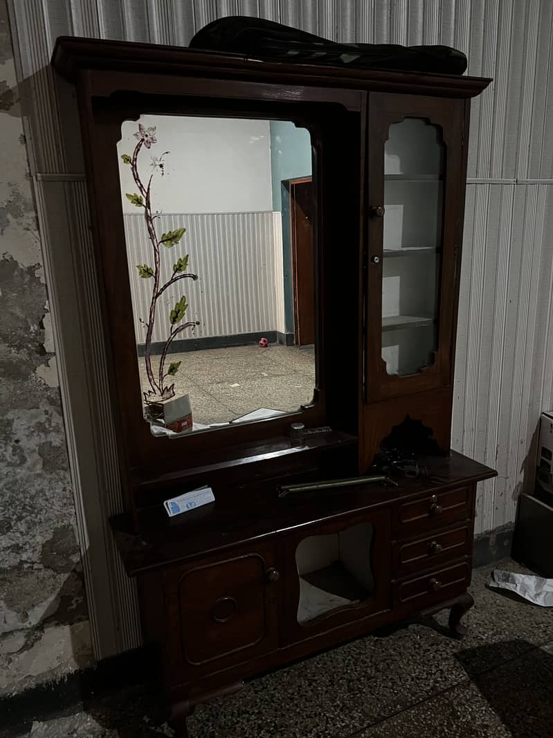 Dressing tables 1