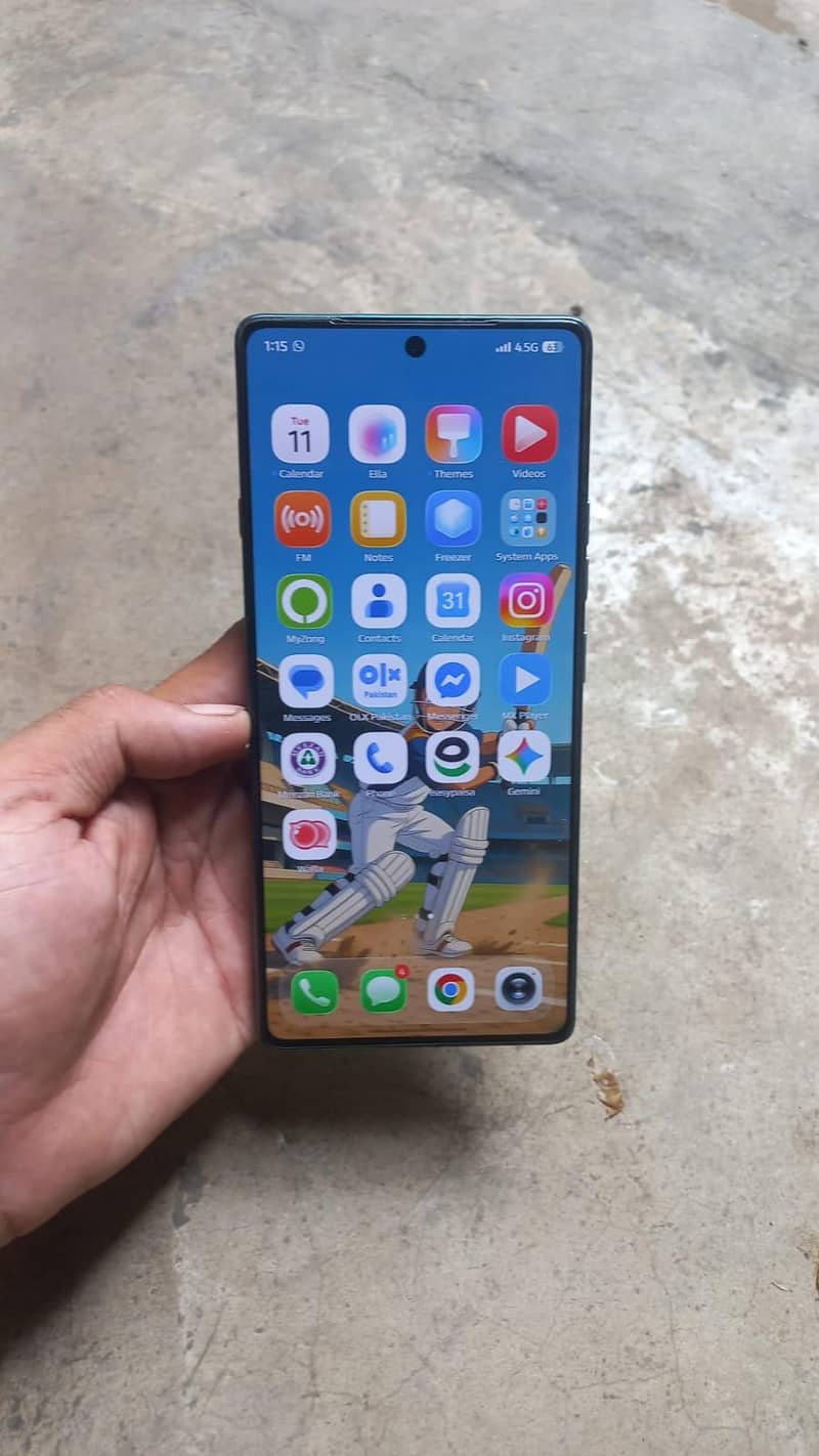 Tecno CAMON 40 2