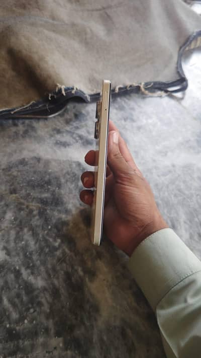Xiaomi Redmi 13