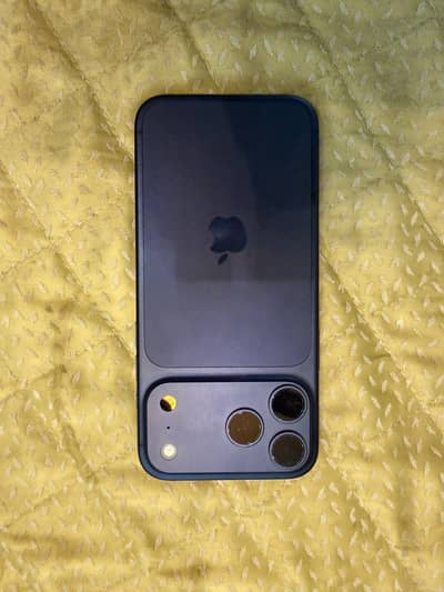 Apple iPhone 17 Pro Max jv non active 10/10 condition