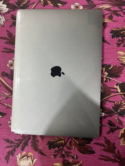 MacBook Pro 2018, 15 inch
