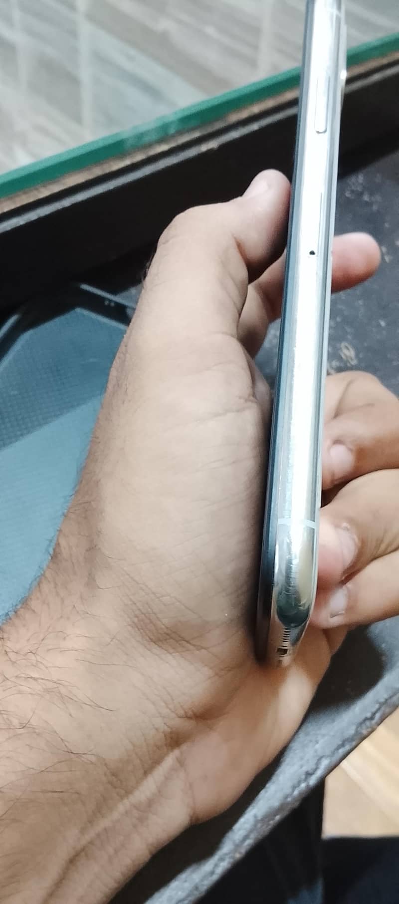 Apple iPhone X 3