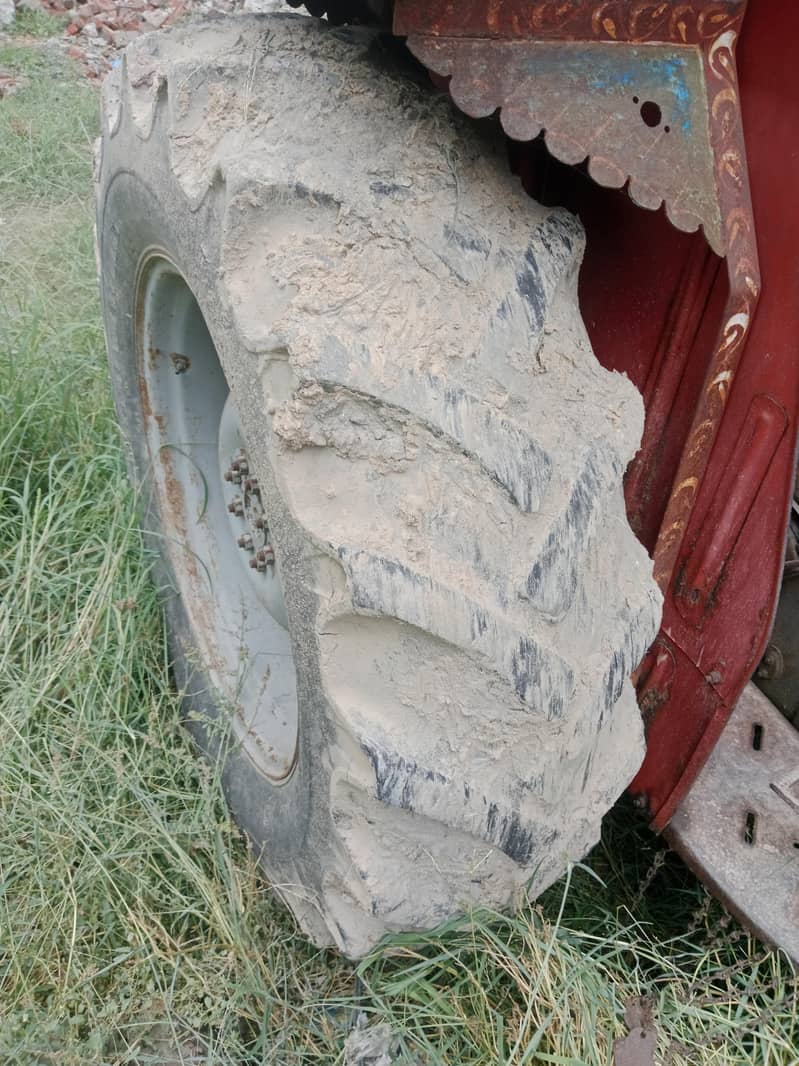 tractor 350 1