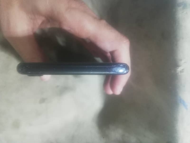 Apple iPhone 7 1