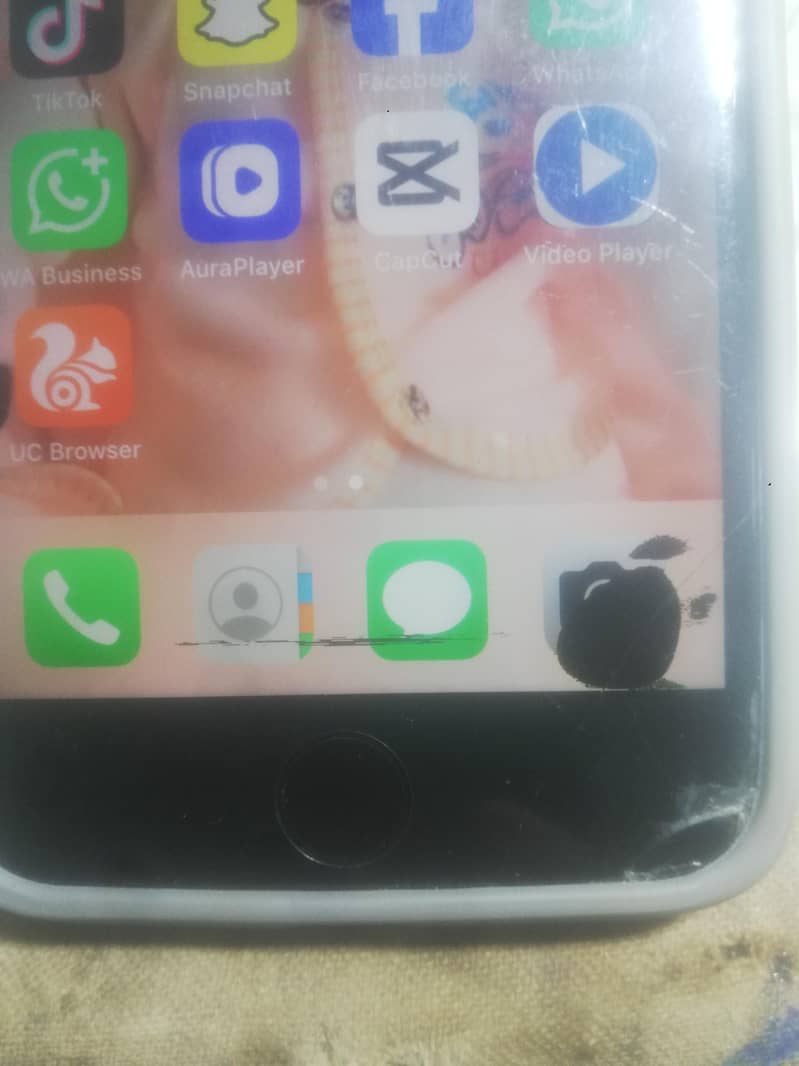 Apple iPhone 7 6