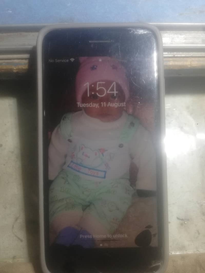 Apple iPhone 7 7