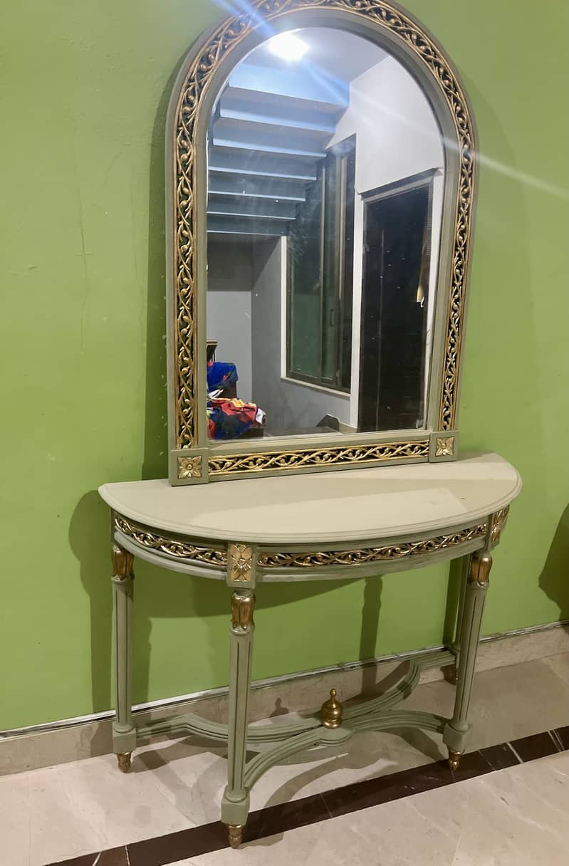Mirror and console 2