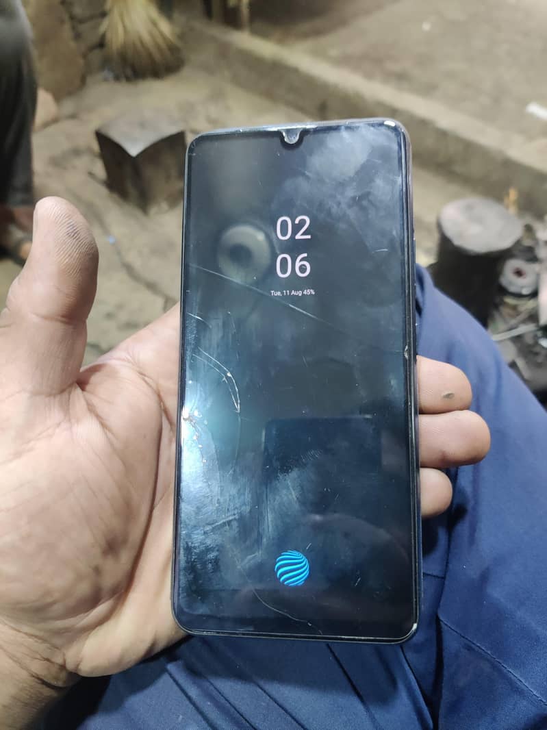 Vivo V21e 1