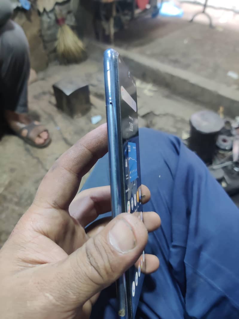 Vivo V21e 2