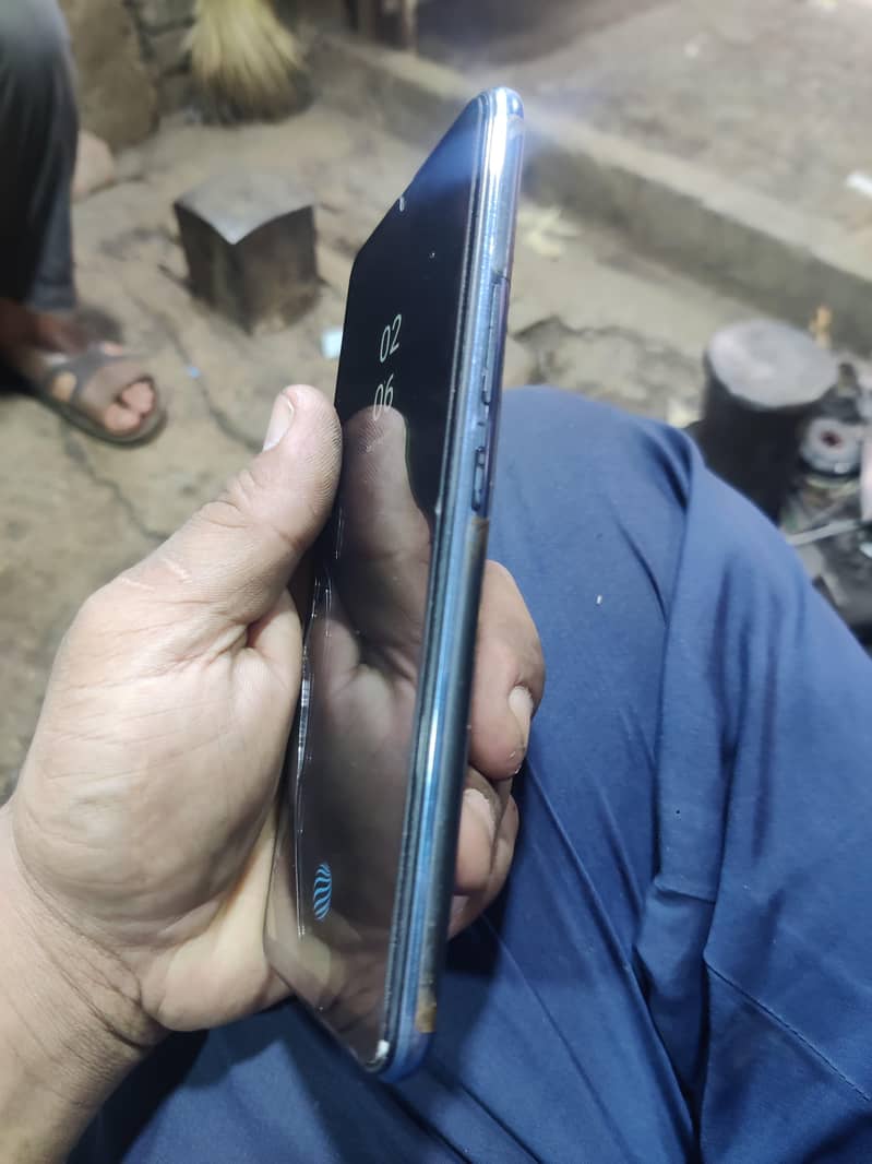 Vivo V21e 6