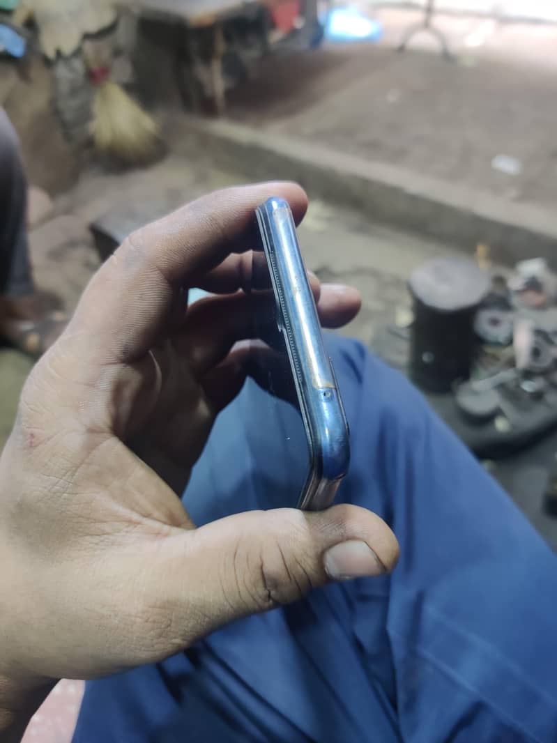 Vivo V21e 9