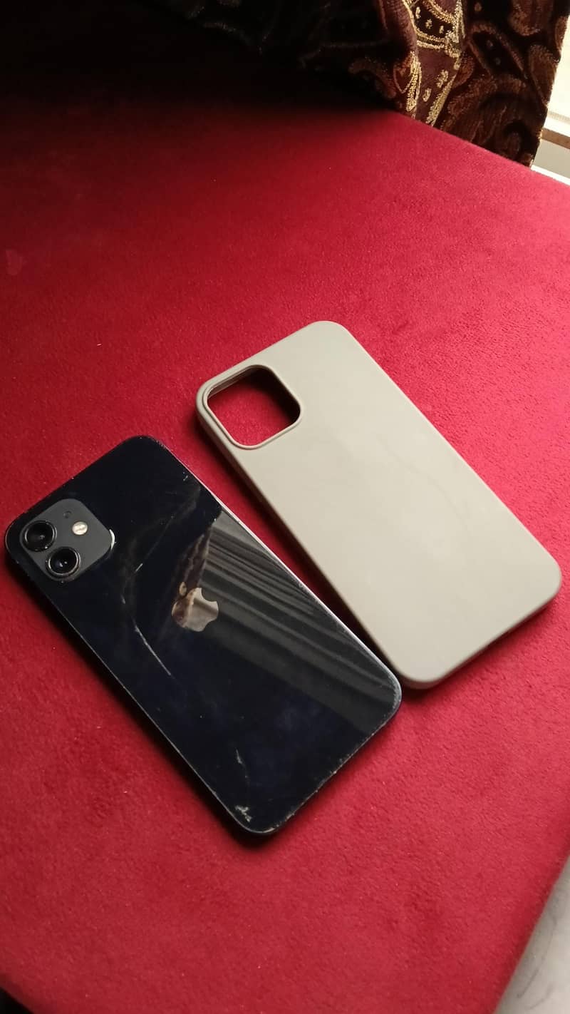 Apple iPhone 12 3