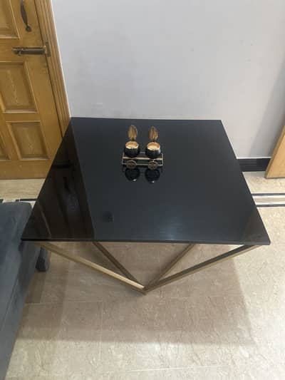 Metal table