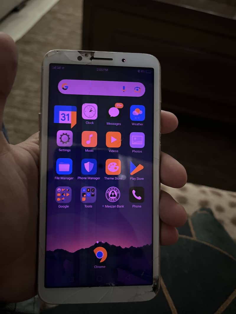 OPPO A83 0