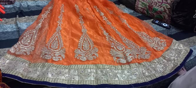 Mehndi Lehnga