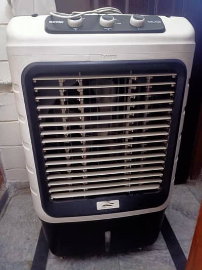 ROYAL 4700