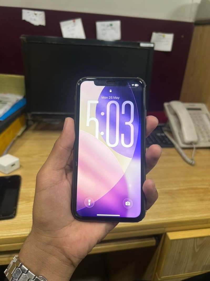 Apple iPhone 11 1