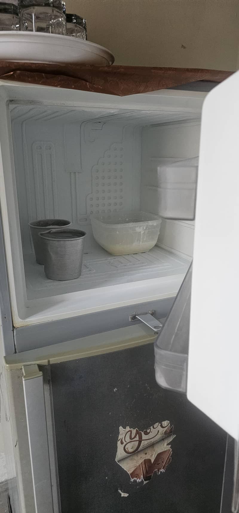 medium size fridge 1