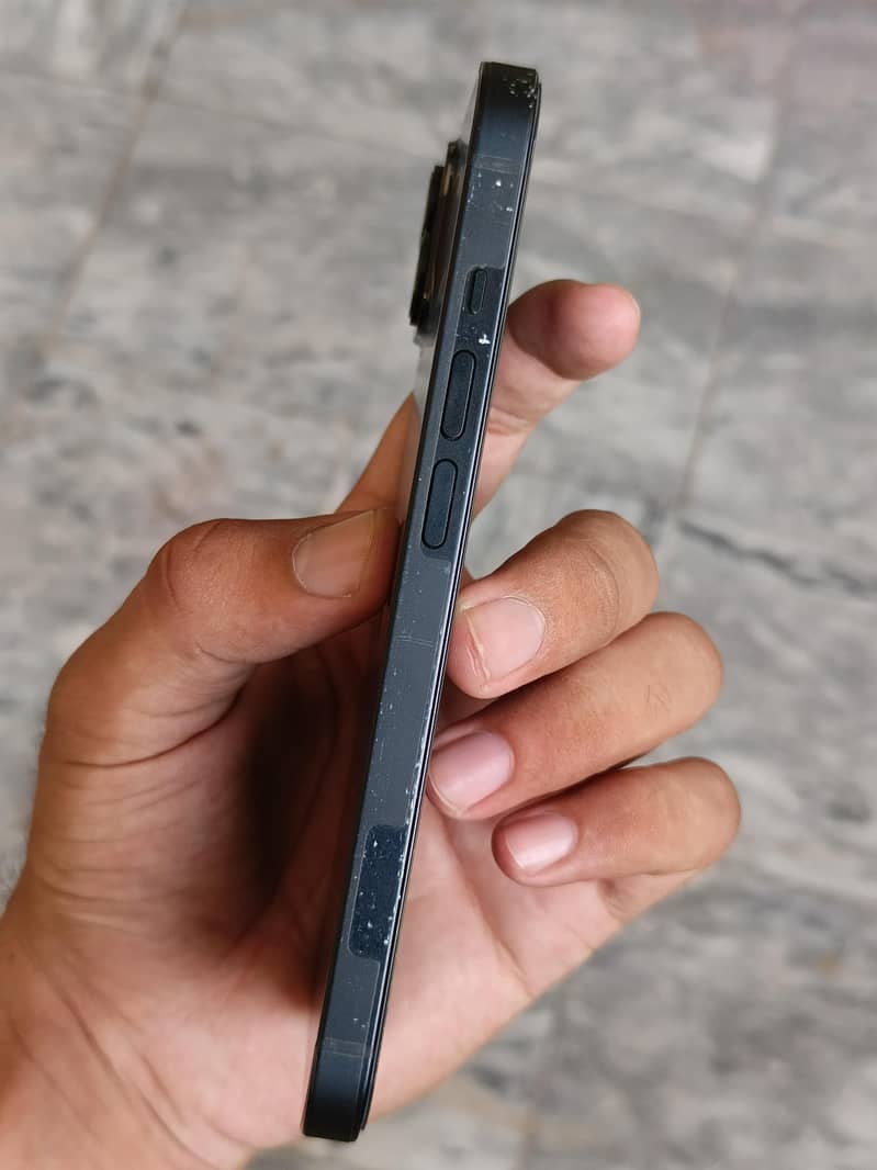 Apple iPhone 14 6