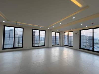 4 Marla corner brand new 3rd Floor available for rent in Dha phase 5