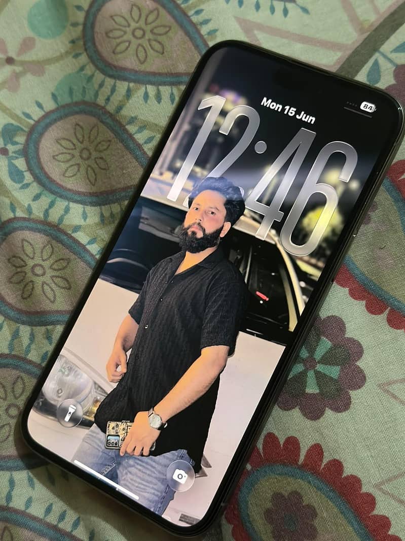 Apple iPhone 15 Pro Max 1
