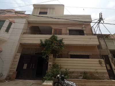 House For Sale Situated In Gulshan-E-Iqbal - Block 19