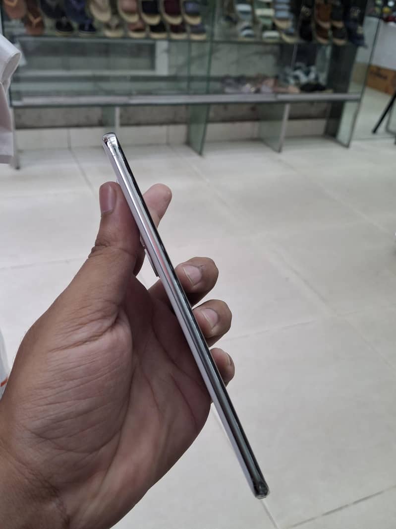 Tecno spark 40 pro plus 3